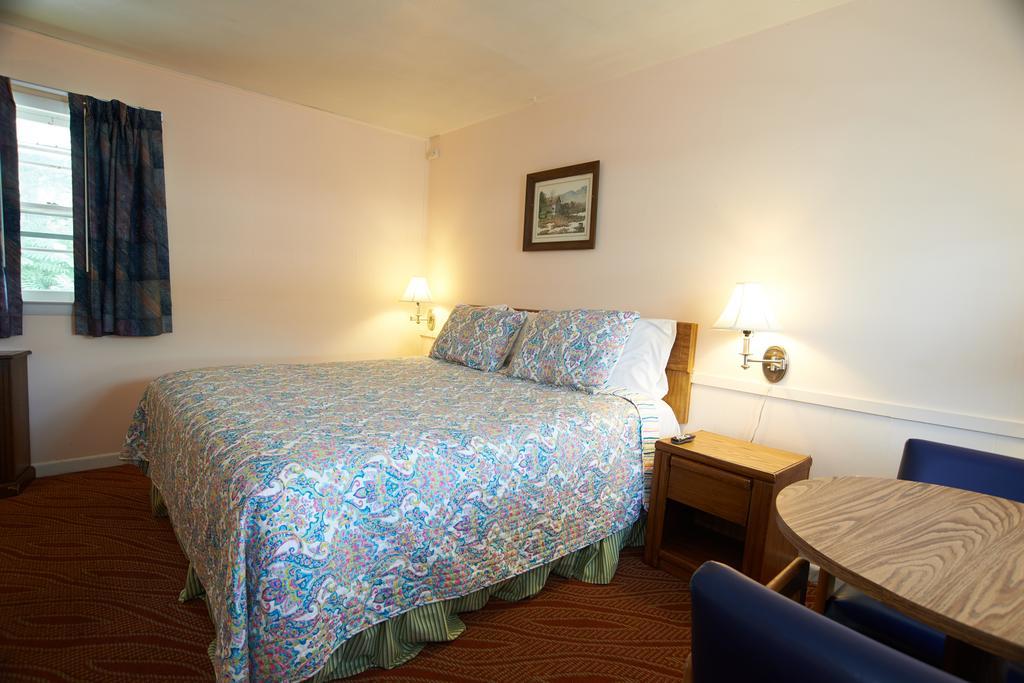 Clinton Motel Esterno foto